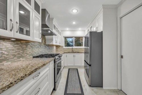 295 Gamma Avenue N, Burnaby, BC 