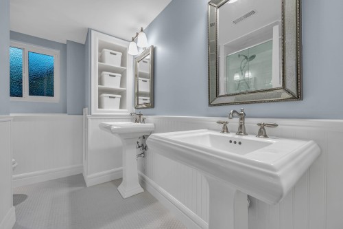 295 Gamma Avenue N, Burnaby, BC 