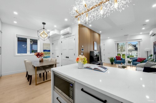 3172 26Th Avenue W, Vancouver, BC 