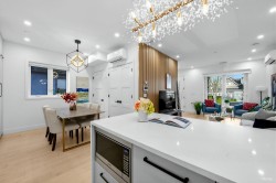 3172 26th Avenue W Vancouver, BC V6L 1V8