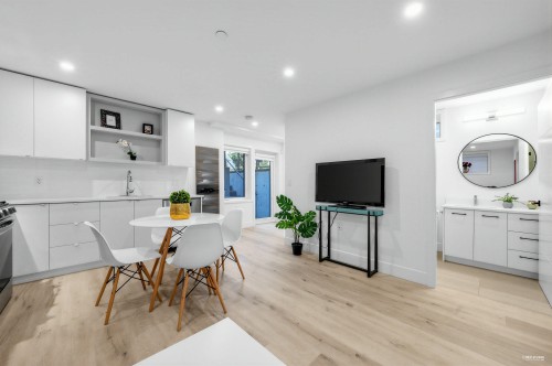 3172 26Th Avenue W, Vancouver, BC 