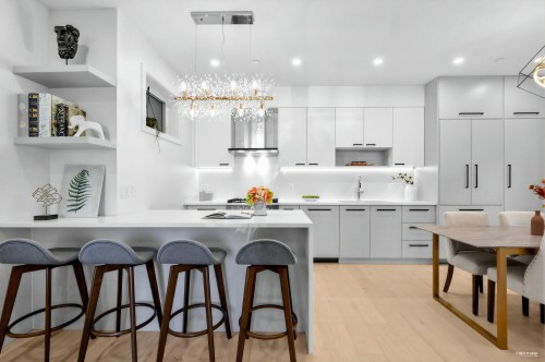 3172 26Th Avenue W, Vancouver, BC 