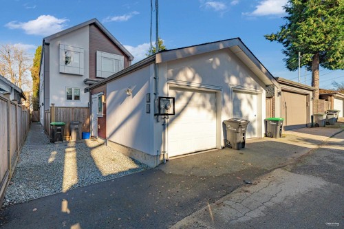 3172 26Th Avenue W, Vancouver, BC 