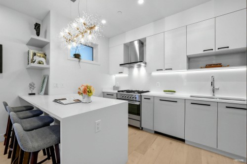 3172 26Th Avenue W, Vancouver, BC 