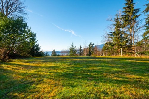 465 Sunset Road, Bowen Island, BC 