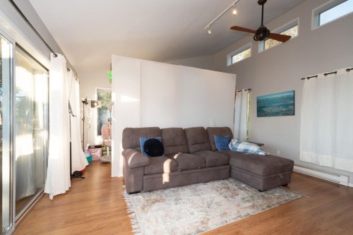 465 Sunset Road, Bowen Island, BC 