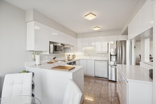 Ph5-950 Cambie Street, Vancouver, BC 