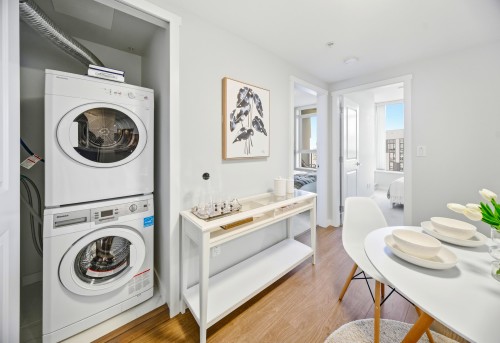 1610-3333 Brown Road, Richmond, BC 