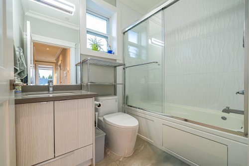 5474 Dundee Street, Vancouver, BC 