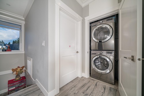 5474 Dundee Street, Vancouver, BC 