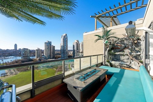 19A-199 Drake Street, Vancouver, BC 