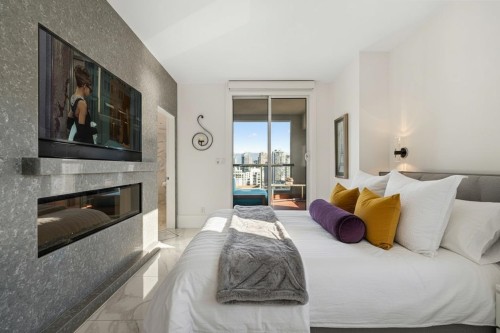 19A-199 Drake Street, Vancouver, BC 