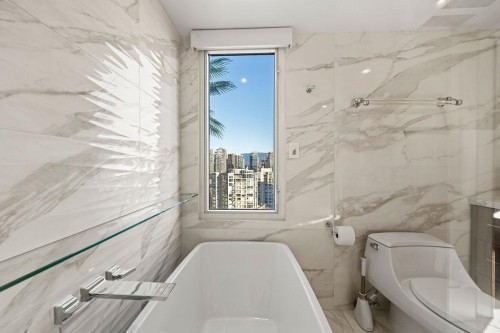 19A-199 Drake Street, Vancouver, BC 