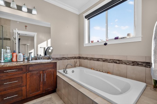 23015 Olund Crescent, Maple Ridge, BC 