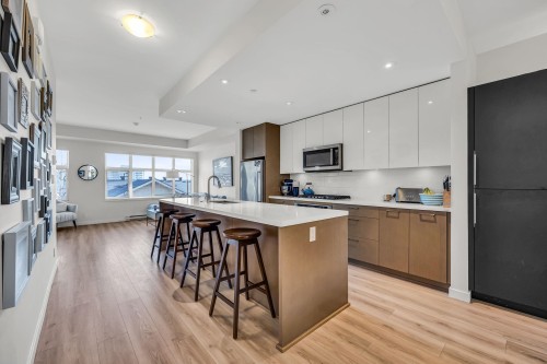 Th21-271 Francis Way, New Westminster, BC 