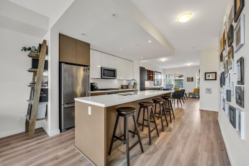 Th21-271 Francis Way, New Westminster, BC 