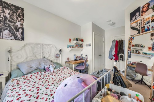 Th21-271 Francis Way, New Westminster, BC 