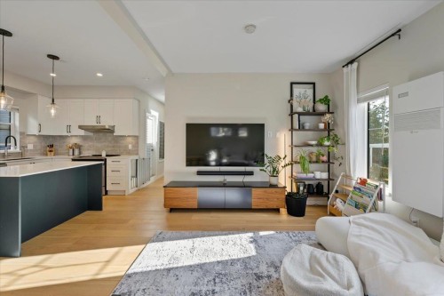 107-258 Hart Street, Coquitlam, BC 