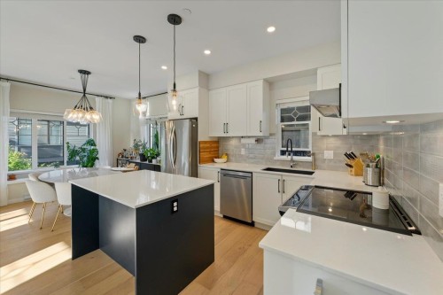 107-258 Hart Street, Coquitlam, BC 