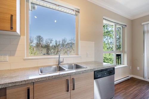 414-1150 Kensal Place, Coquitlam, BC 