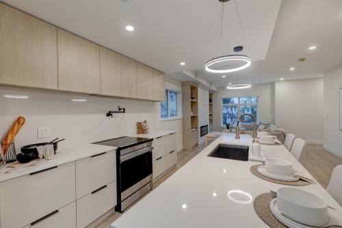 5-339 Keary Street, New Westminster, BC 