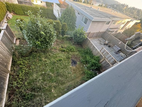 8-694 School Road, Gibsons, BC 