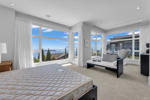 2728 Highview Place, Vancouver, BC 