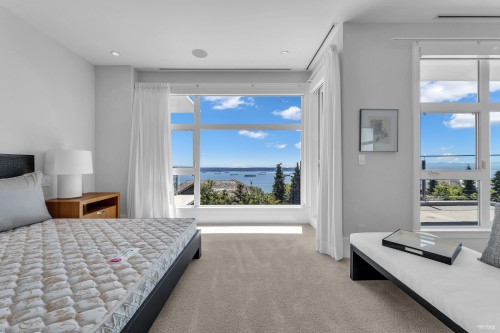 2728 Highview Place, Vancouver, BC 