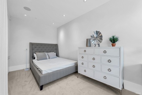 2728 Highview Place, Vancouver, BC 