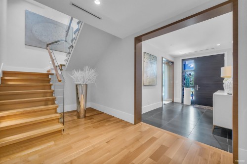 2728 Highview Place, Vancouver, BC 