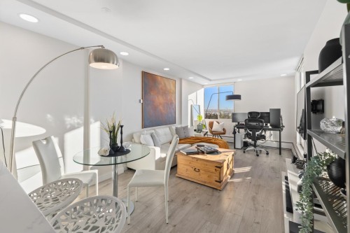 1601-2004 Fullerton Avenue, North Vancouver, BC 