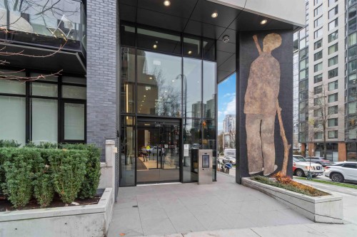 1002-889 Pacific Street, Vancouver, BC 