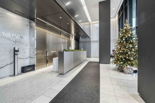 1002-889 Pacific Street, Vancouver, BC 