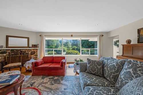 410 Hadden Drive, West Vancouver, BC 