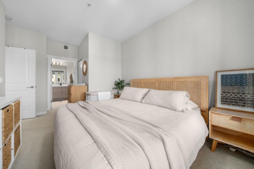 314-2663 Library Lane, North Vancouver, BC 