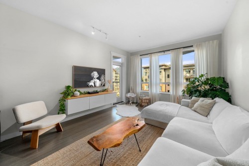 314-2663 Library Lane, North Vancouver, BC 