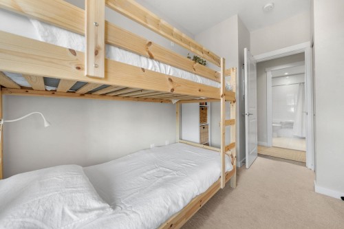 314-2663 Library Lane, North Vancouver, BC 