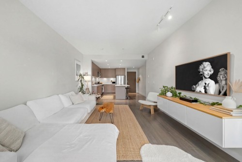 314-2663 Library Lane, North Vancouver, BC 