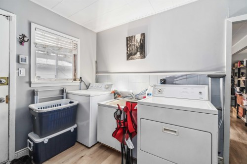 3684 Cedar Drive, Port Coquitlam, BC 