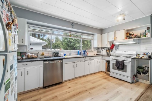 3684 Cedar Drive, Port Coquitlam, BC 