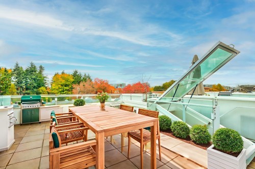 2222 Willow Street, Vancouver, BC 