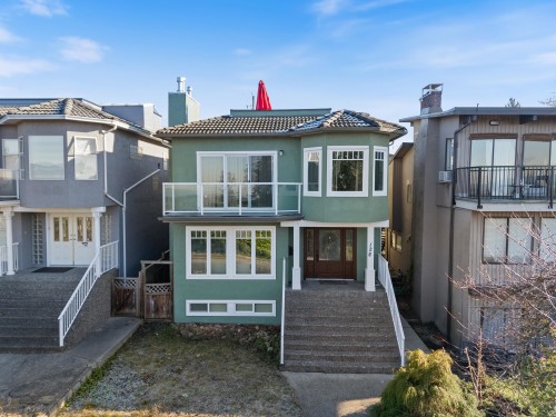 128 Hythe Avenue, Burnaby, BC 