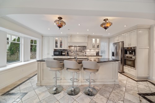 128 Hythe Avenue, Burnaby, BC 