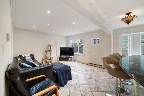 128 Hythe Avenue, Burnaby, BC 