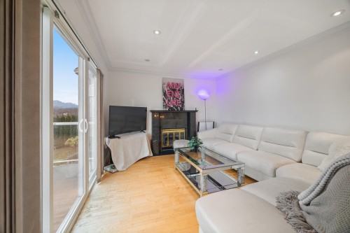 128 Hythe Avenue, Burnaby, BC 