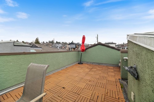 128 Hythe Avenue, Burnaby, BC 