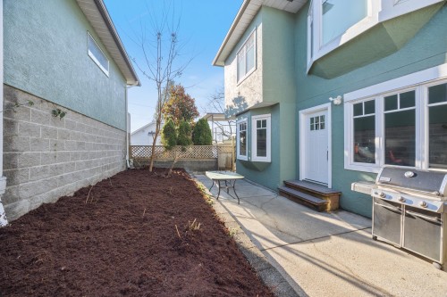 128 Hythe Avenue, Burnaby, BC 