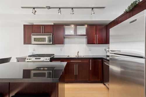 311-122 3Rd Street E, North Vancouver, BC 