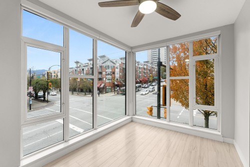 207-111 3Rd Street E, North Vancouver, BC 