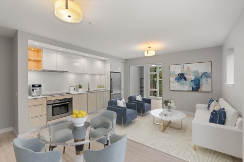 207-111 3Rd Street E, North Vancouver, BC 